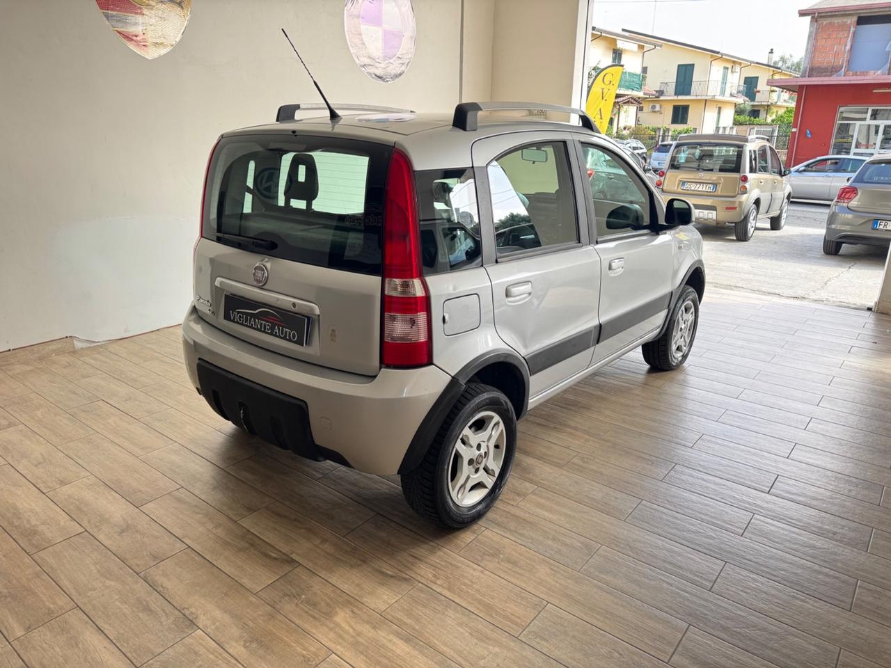 Fiat Panda 1.3 MJT 16V DPF 4x4 Climbing