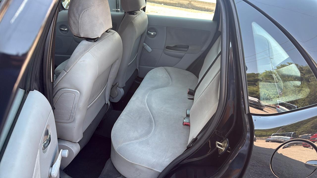 Citroen C3 1.4 Elegance Bi Energy G
