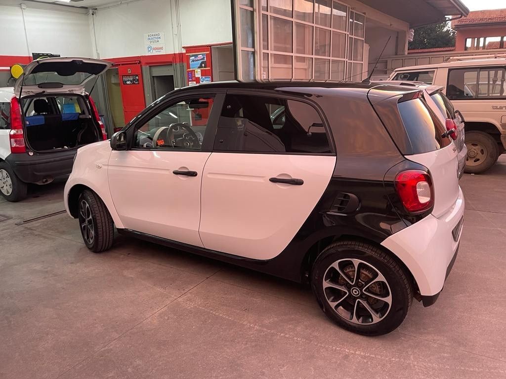 Smart ForFour 70 1.0 Passion