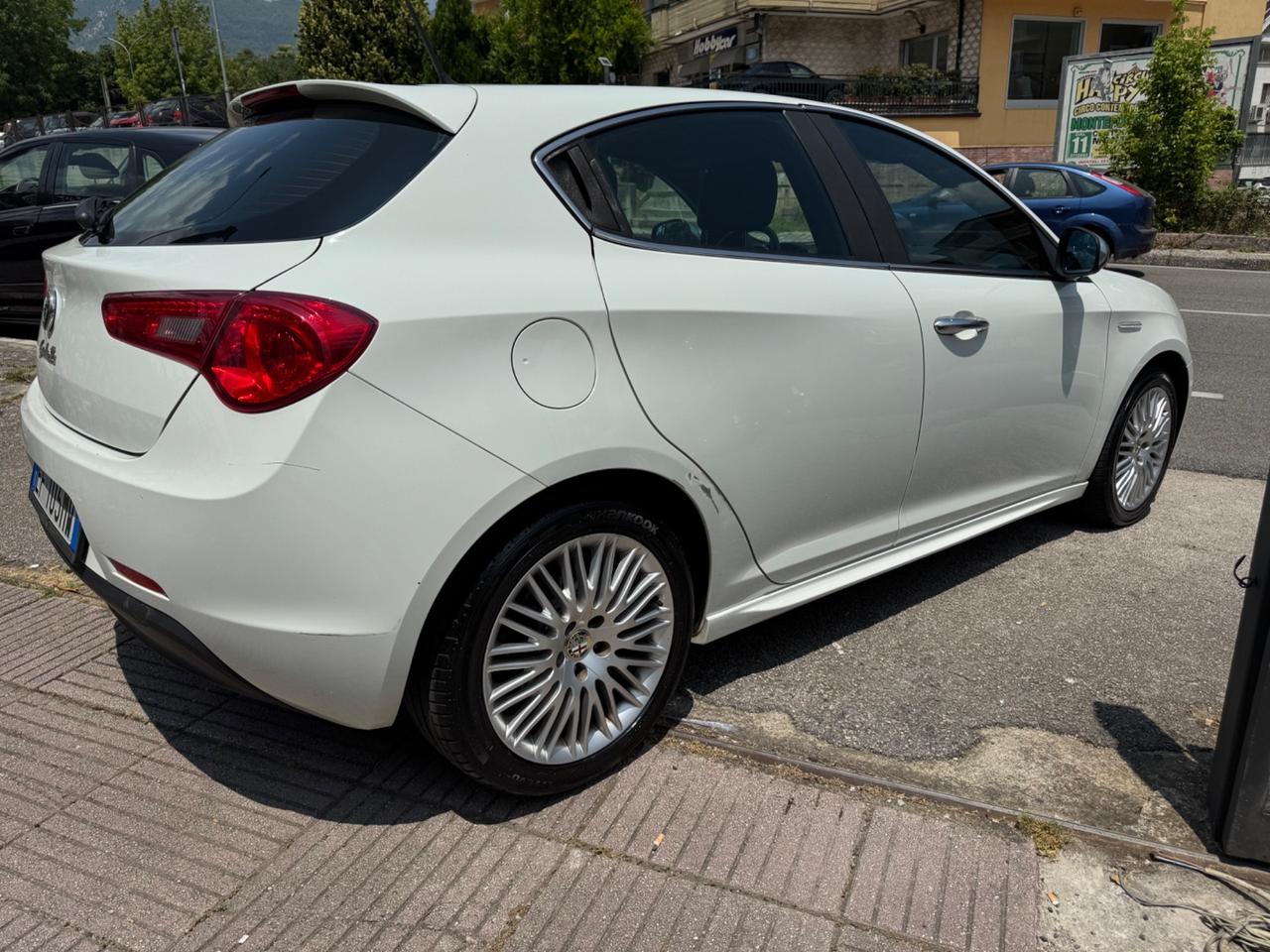 Alfa Romeo Giulietta 1.6 JTDm-2 105 CV Distinctive