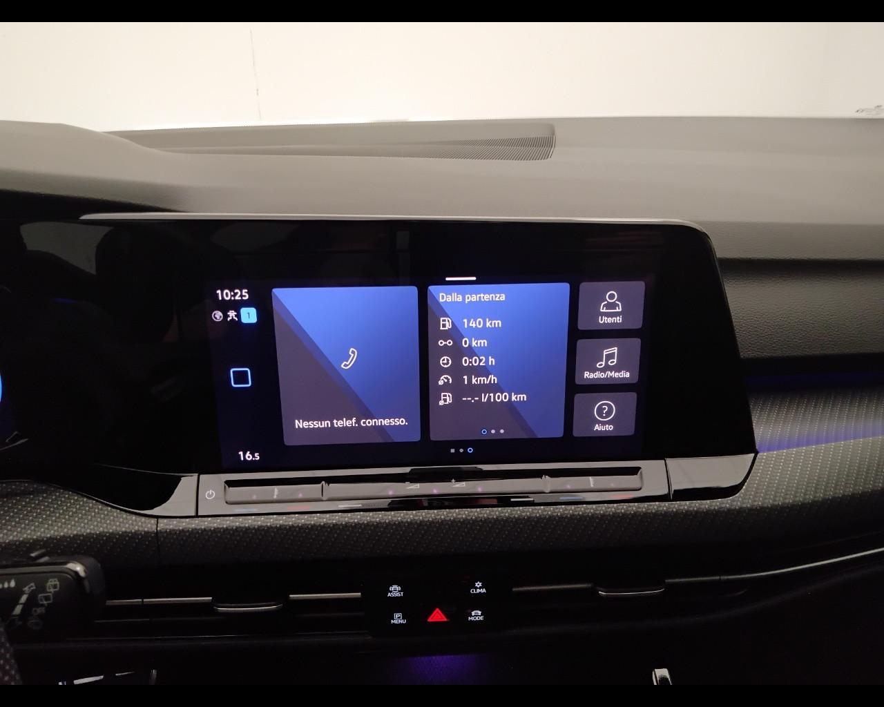 VOLKSWAGEN Golf VIII 2020 - Golf 1.5 etsi evo R-Line 150cv dsg