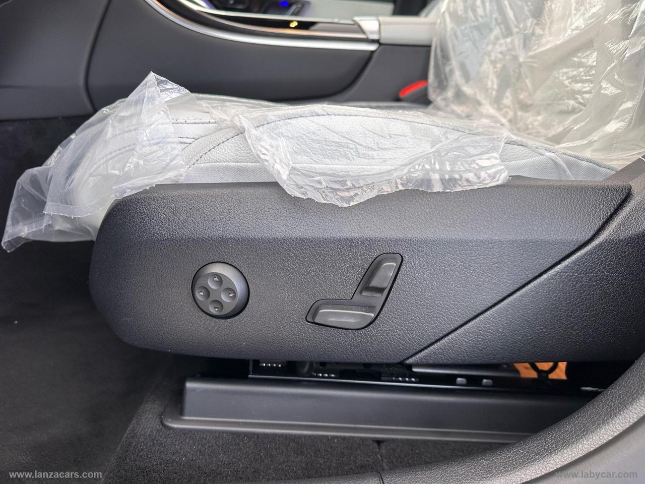 MERCEDES-BENZ GLC 220 d 4Matic CoupÈ AMG Line Premium