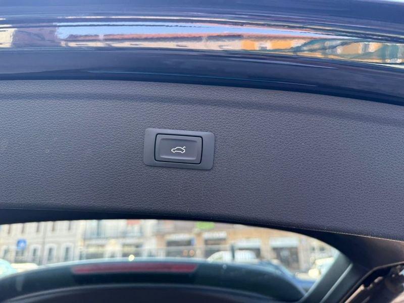 Audi Q5 50 TFSI 299 CV e quattro S tronic Business