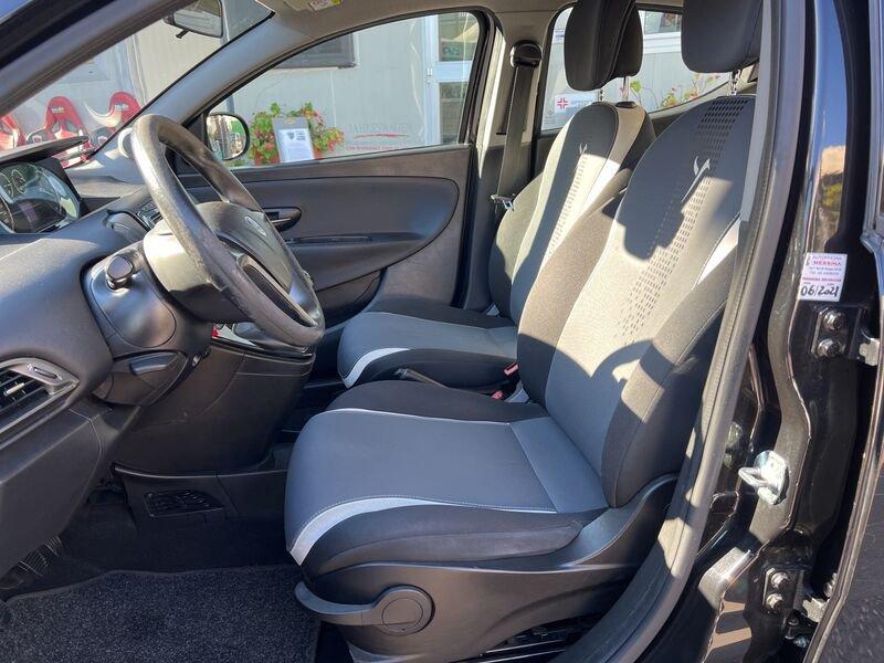 Lancia Ypsilon Ypsilon 1.2 69 CV 5 porte Gold