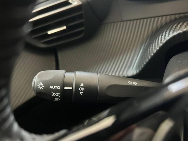 PEUGEOT 208 PureTech 100 Stop&Start 5 porte Allure