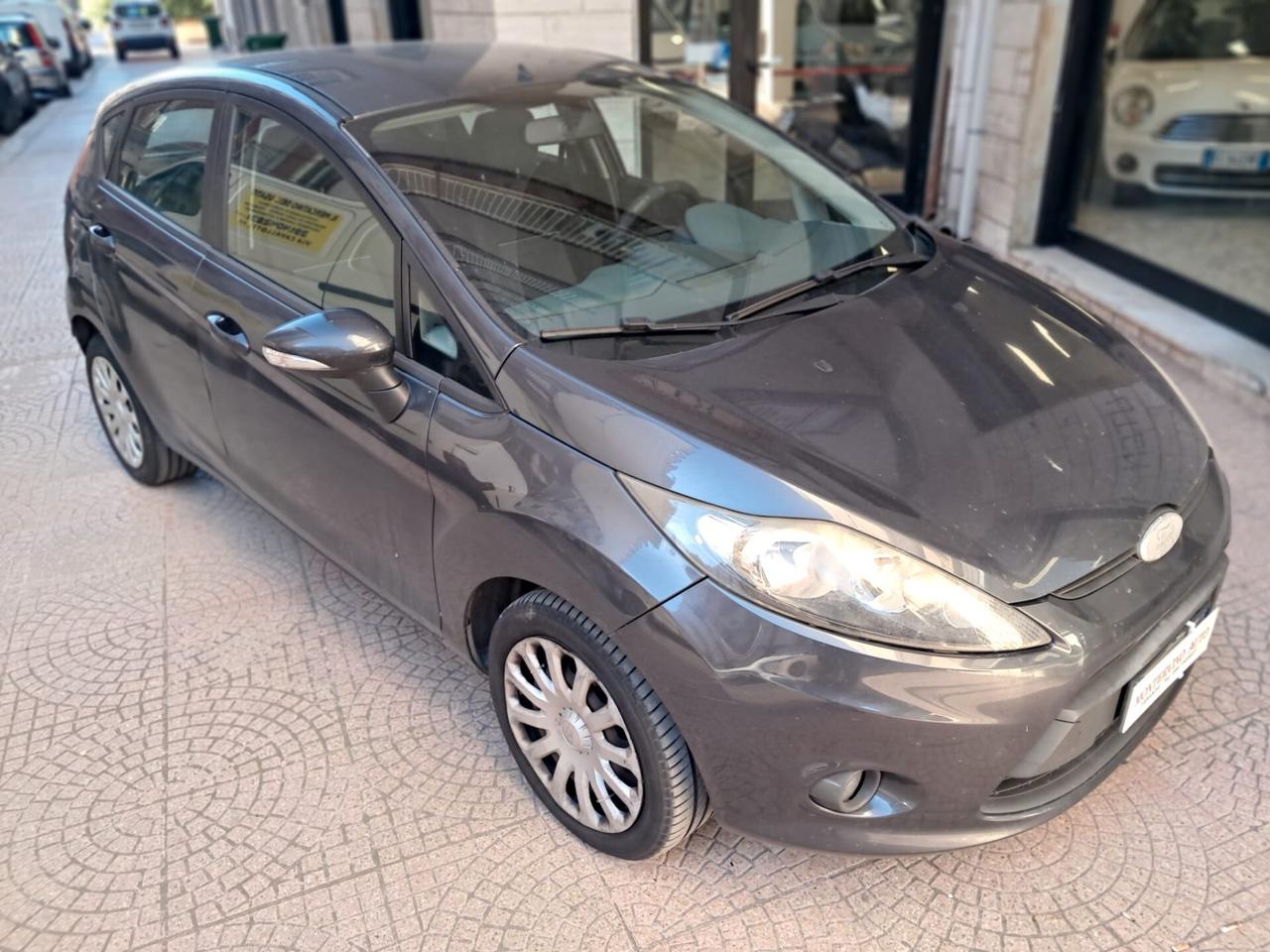FORD FIESTA 1.6 Diesel 95CV-VISTA E PIACIUTA-Euro1890-