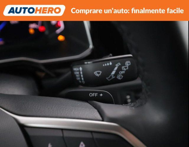 VOLKSWAGEN Taigo 1.0 TSI 110 CV DSG R-Line