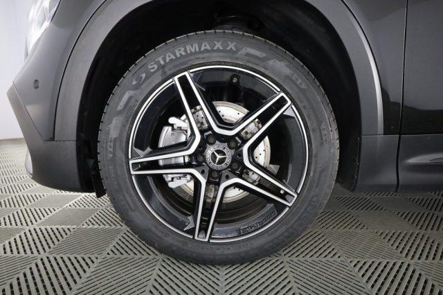 MERCEDES-BENZ CLA sse GLB GLB 200 d Automatic 4MATIC PREMIUM