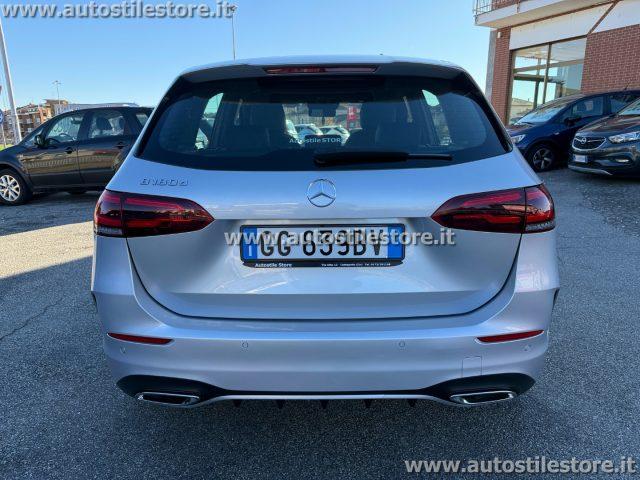 MERCEDES-BENZ B 180 d Automatic Premium