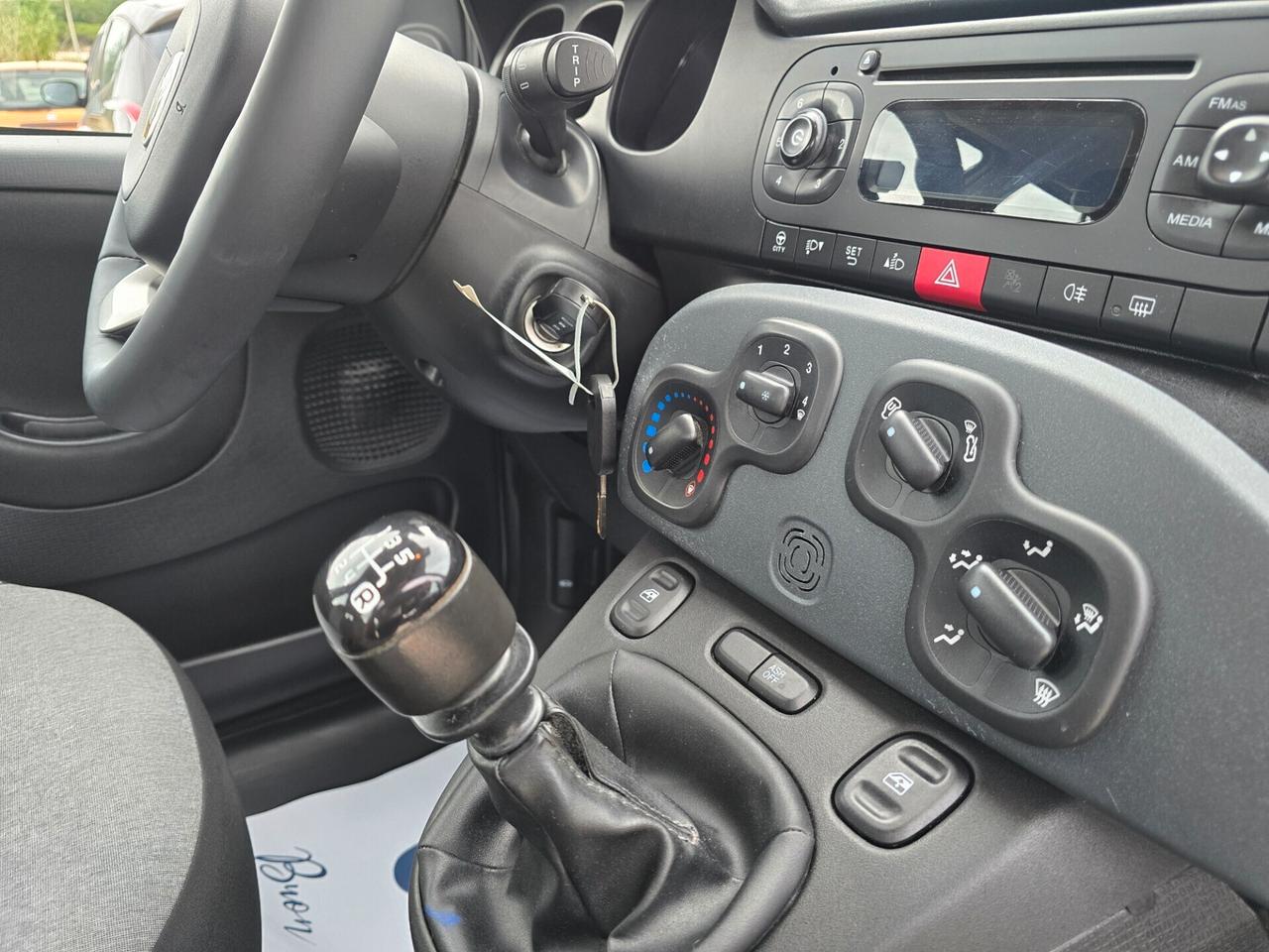 New panda Fiat Panda 1.2 Lounge