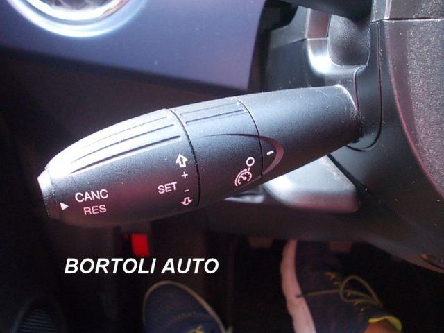 FIAT 500 1.0 HYBRID 23.000 KM CONNECT IDONEA NEOPATENTATI