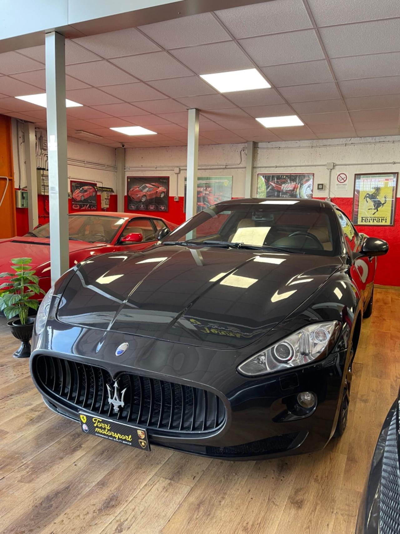 Maserati GranTurismo 4.2 V8 PERMUTE