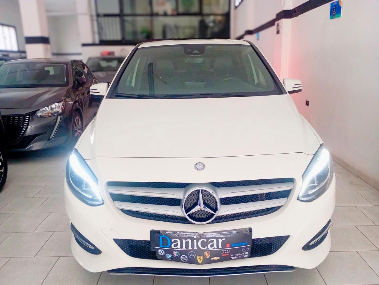 Mercedes-benz B 180 B 180 d Premium