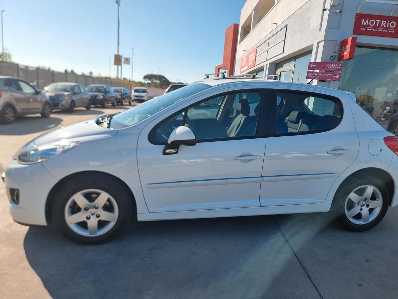 Peugeot 207 1.4 HDi 70CV 5p. Energie