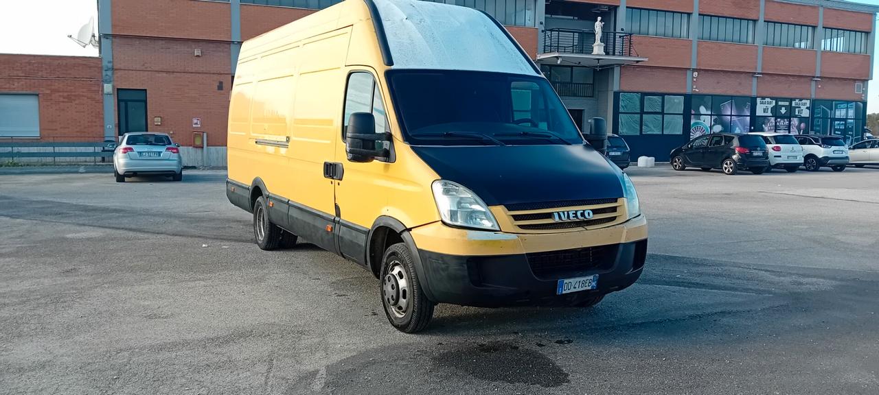 Iveco Daily 35S18P 3.0 Hpt maxi gancio traino