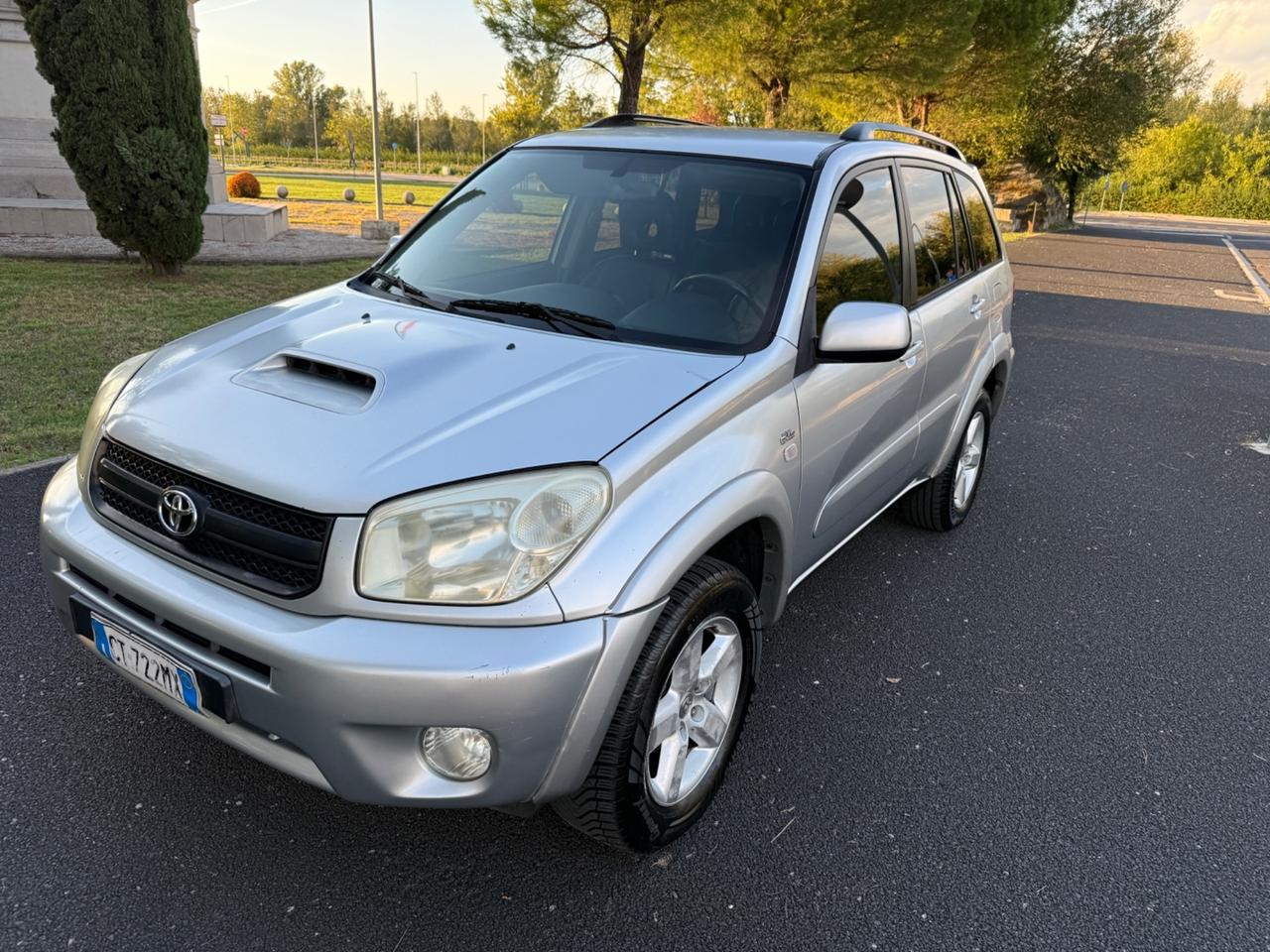 Toyota RAV 4 RAV4.com 2.0 Tdi D-4D cat 5 porte
