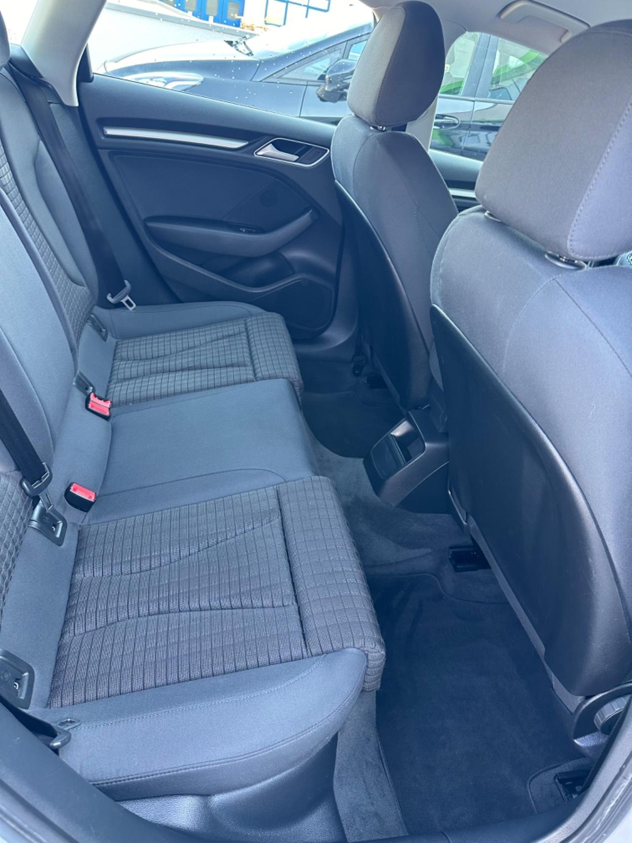 Audi A3 2.0 TDI 150cv S tronic