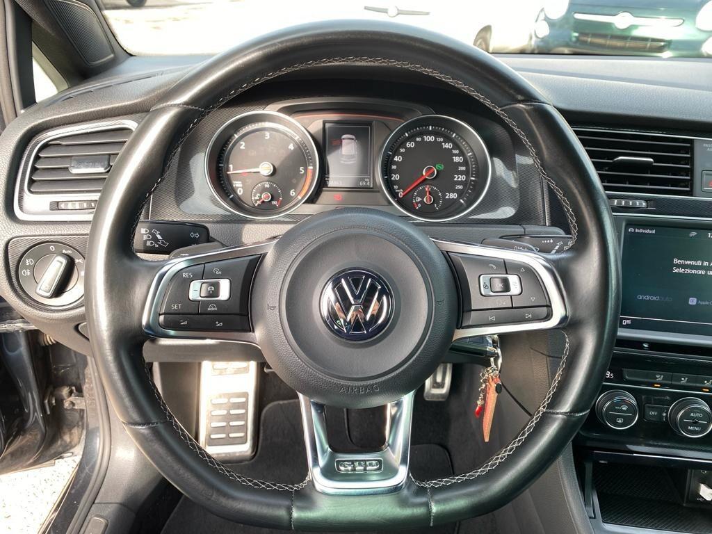 Volkswagen Golf GTD 2.0 TDI DSG Sport&Sound