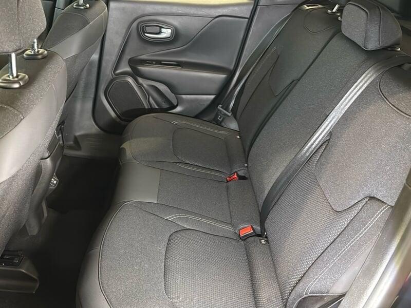 Jeep Renegade e-Hybrid 1.5 T4 MHEV 130cv Summit DDCT