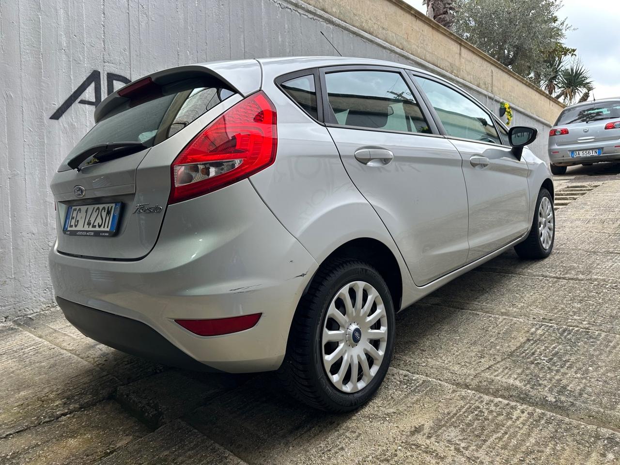 Ford Fiesta 1.4 TDCi 70CV 5 porte