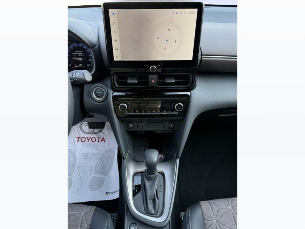 Toyota Yaris Cross 1.5 H Lounge FWD e-CVT