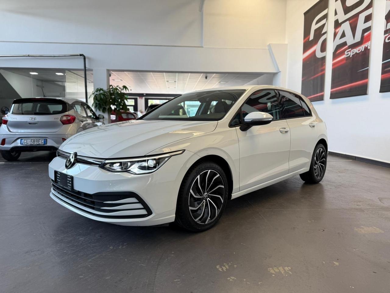 Volkswagen Golf 1.0 TSI EVO Life
