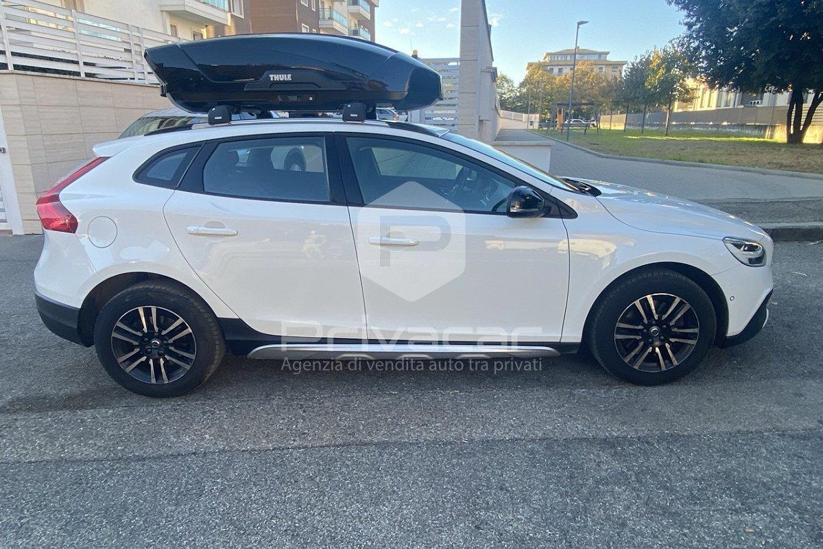 VOLVO V40 Cross Country D2 Business Plus