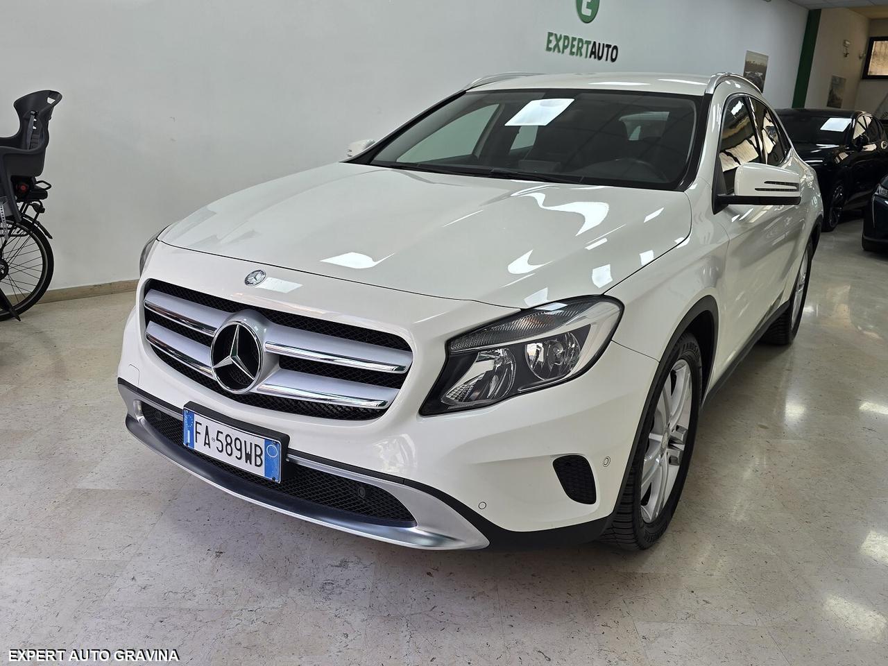 MERCEDES GLA 180d