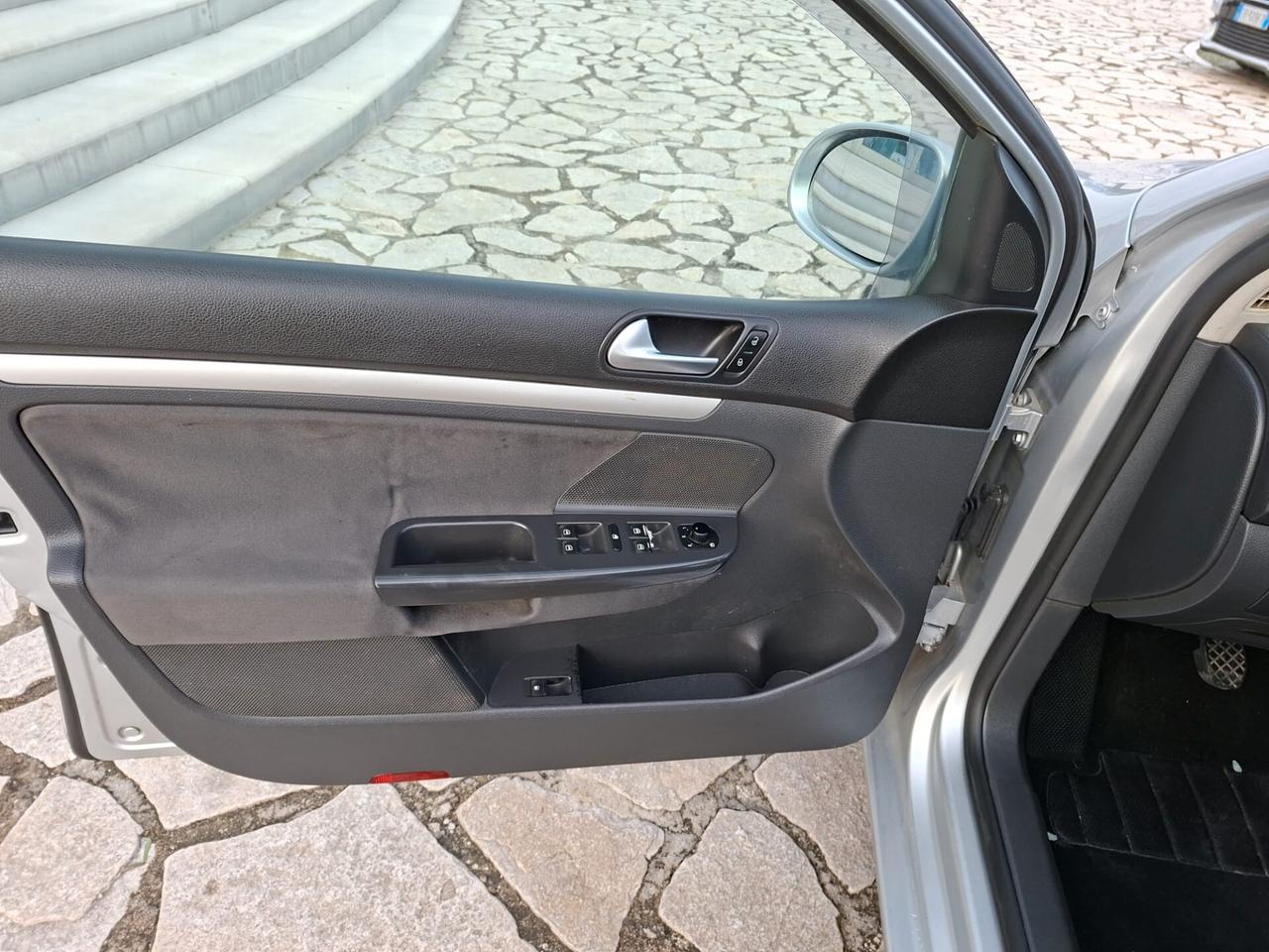 Volkswagen Golf Plus 1.9 TDI DPF Sportline