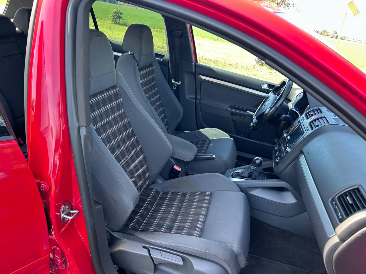 Volkswagen Golf 2.0 16V TFSI 5p. GTI DSG