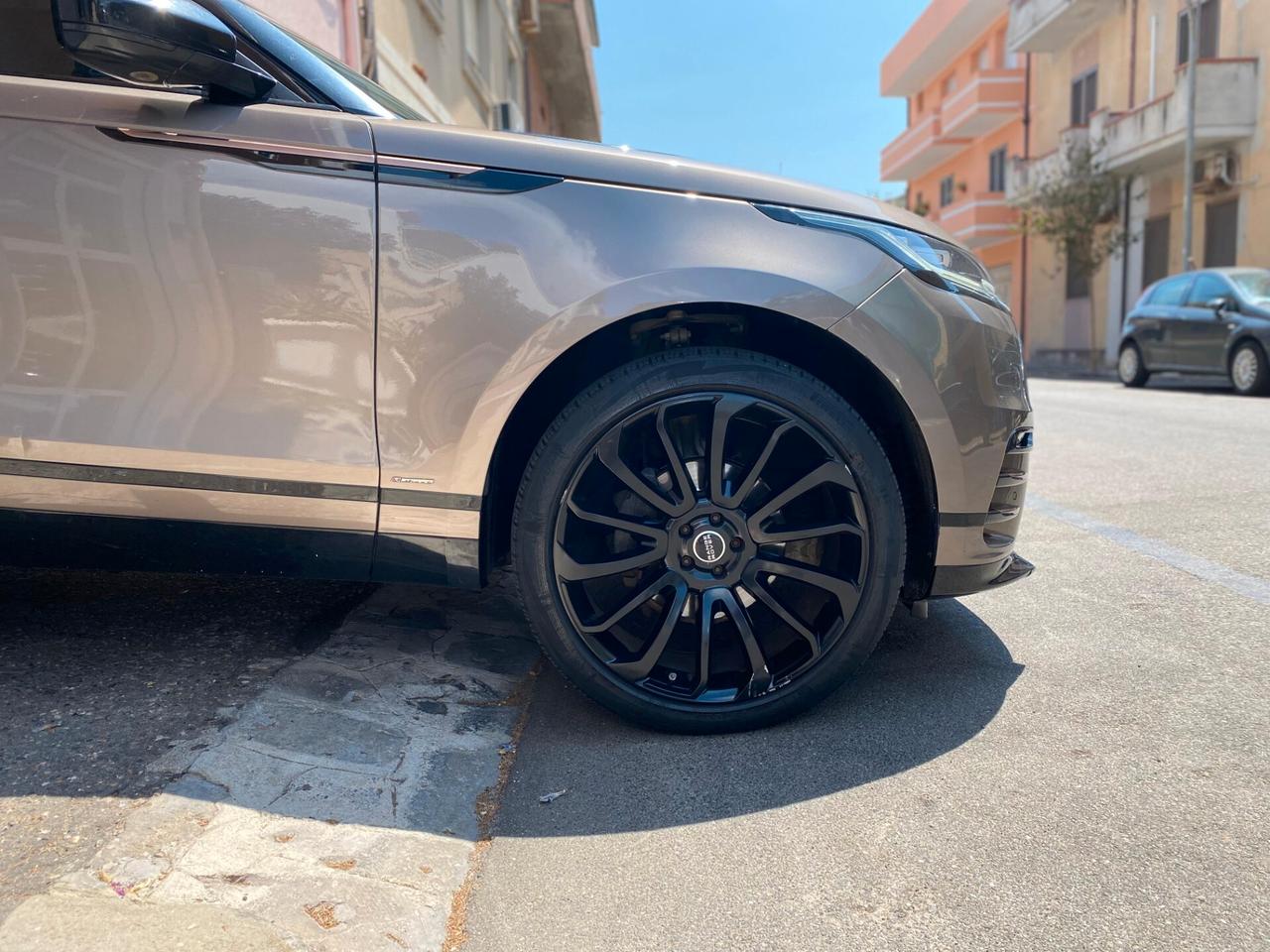 Land Rover Range Velar 2.0D I4 240 CV R-Dynamic