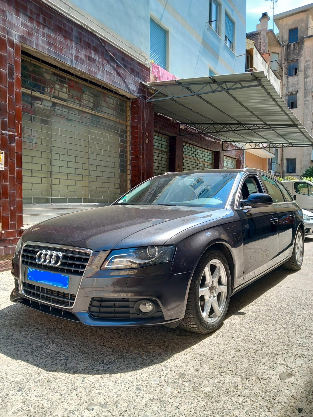 Audi A4 Avant 2.0 TDI 143CV F.AP.