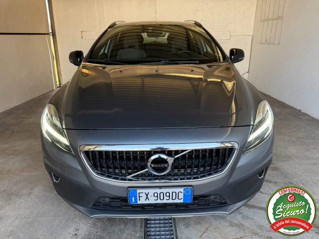 VOLVO V40 Cross Country D2 Geartronic Style Plus