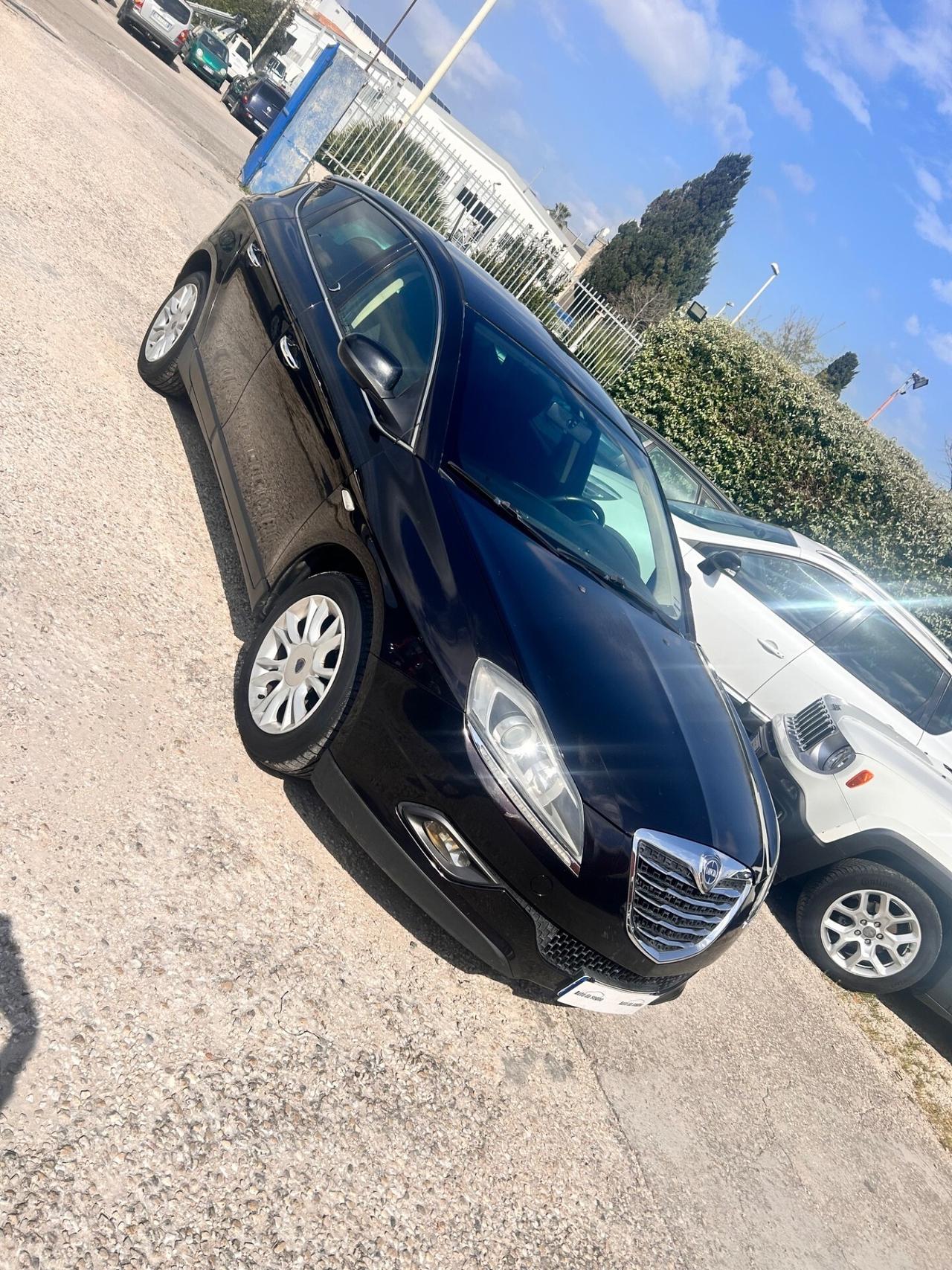 Lancia Delta 1.6 MJT DPF Business