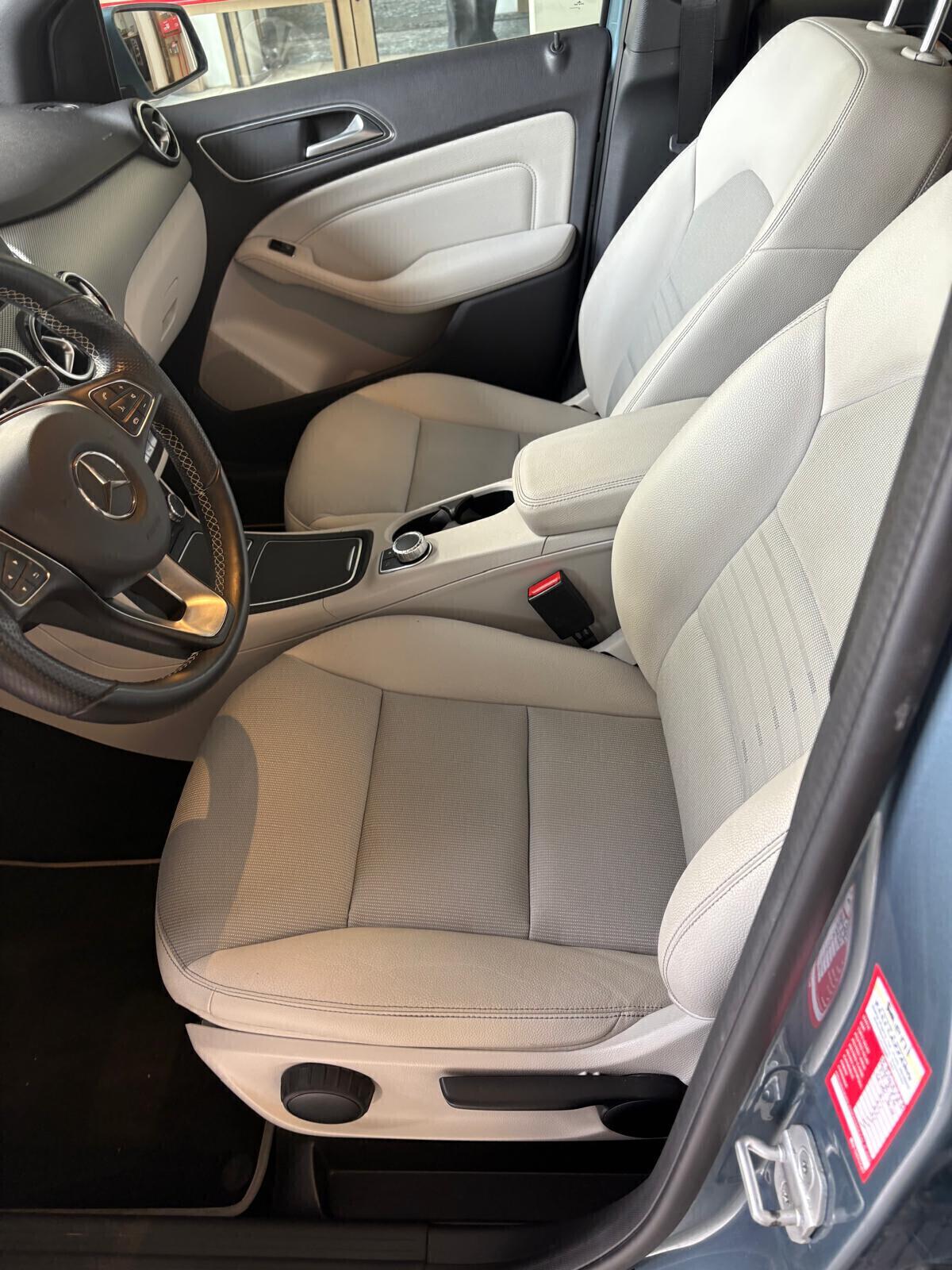 Mercedes-benz B 200 d Automatic 4Matic Premium