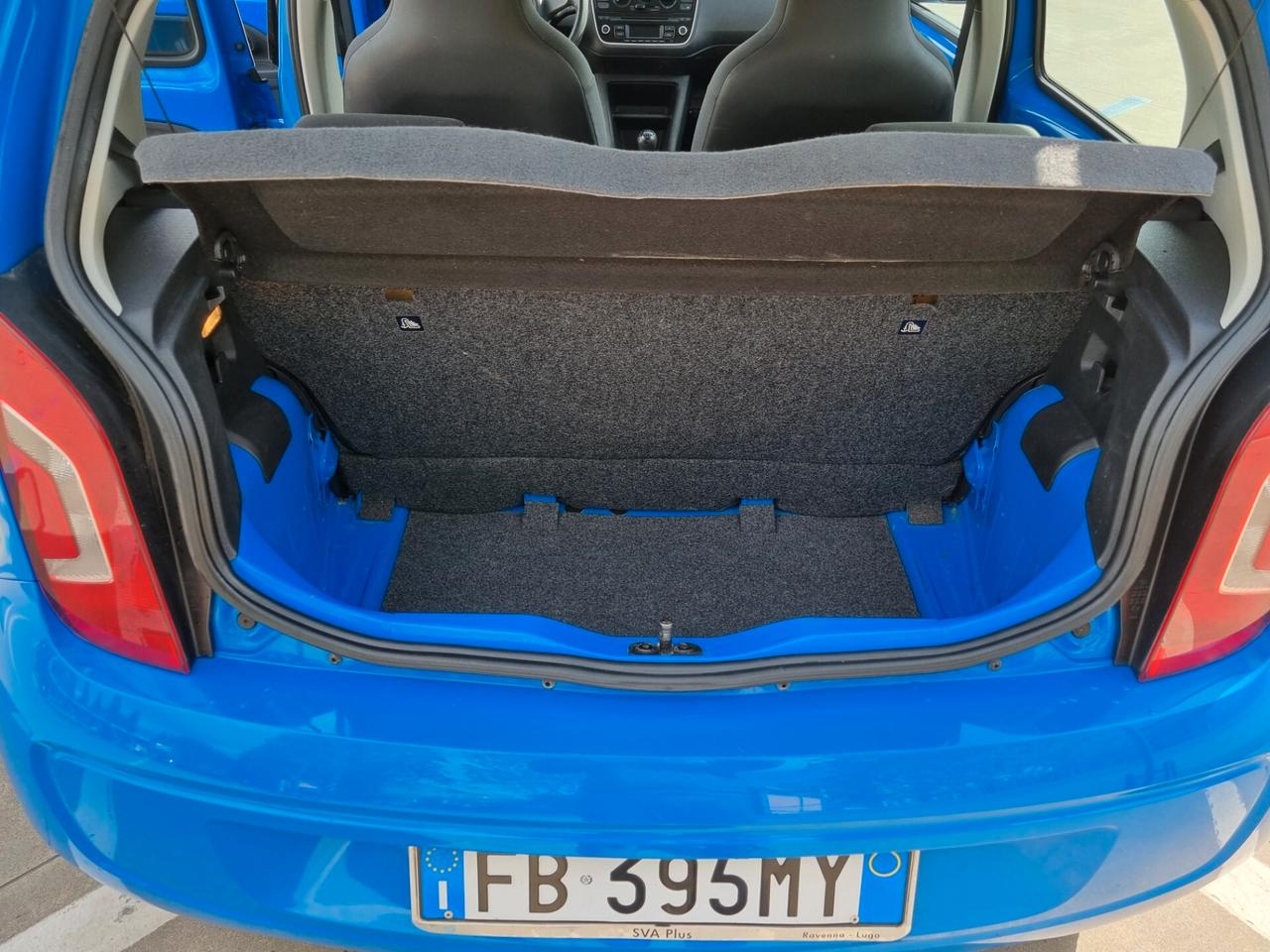 Volkswagen up! 1.0 5p. move up!