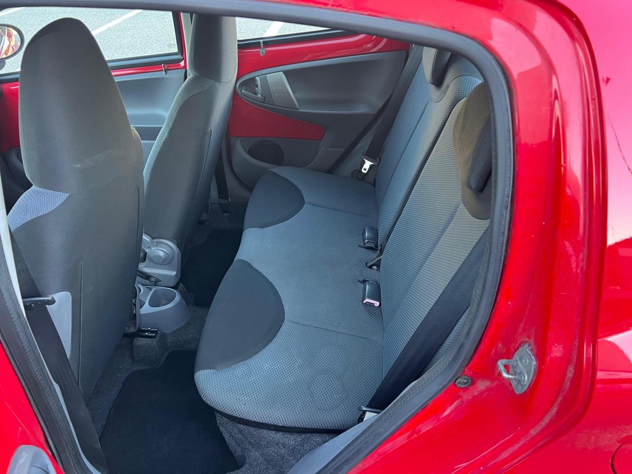 Toyota Aygo 1.0 12V VVT-i 5 porte