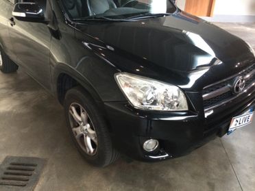 Toyota RAV 4 RAV4 2.2 D-4D 136 CV Sol