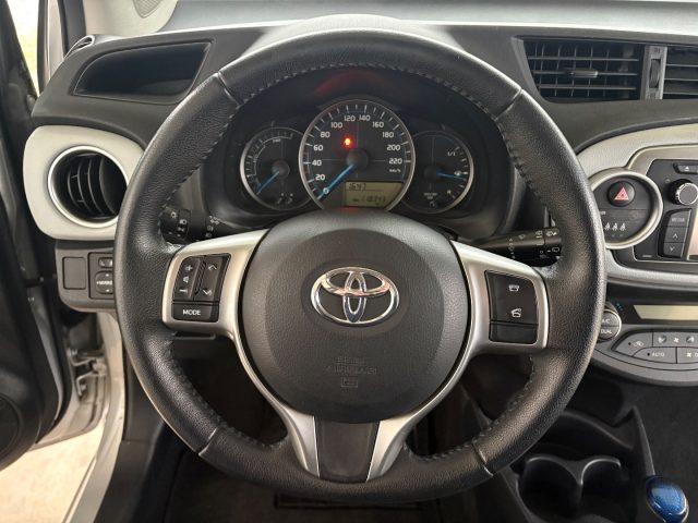 TOYOTA Yaris 1.5 IBRIDA OK NEOP PRONTA CONSEGNA