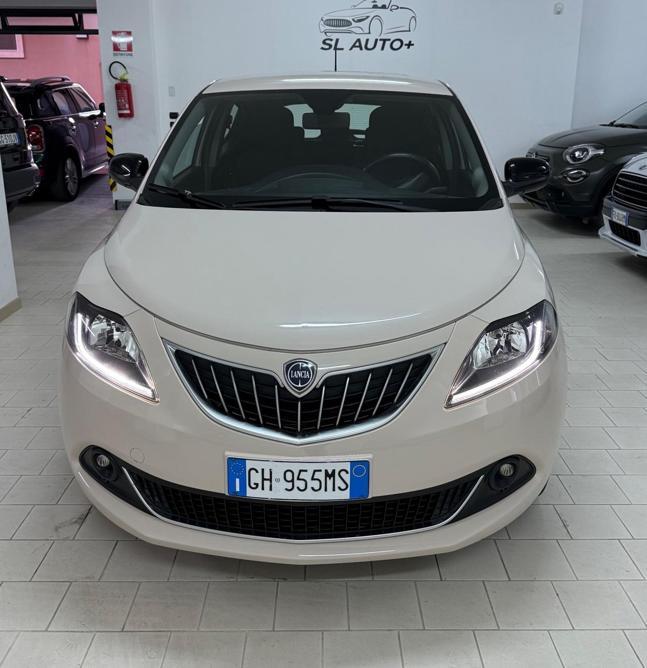 Lancia Ypsilon 1.0 FireFly 5 porte S&S Hybrid Ecochic Gold