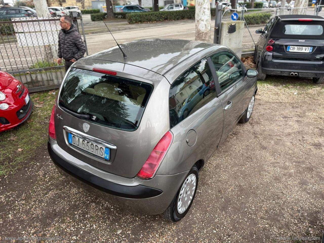 LANCIA Ypsilon 1.2 16V Argento