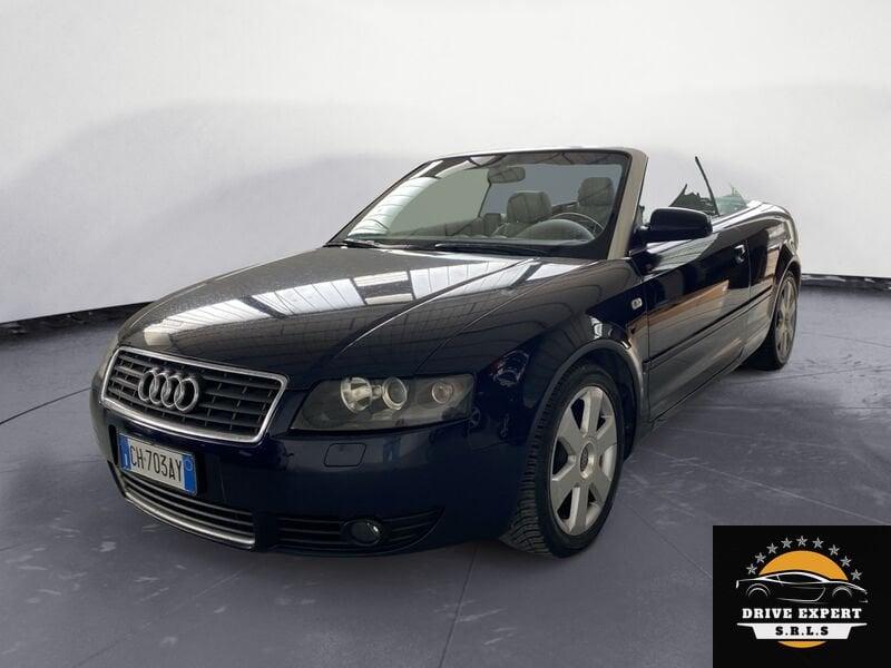 Audi A4 A4 3.0 Cabrio 3.0 V6 30V CAT