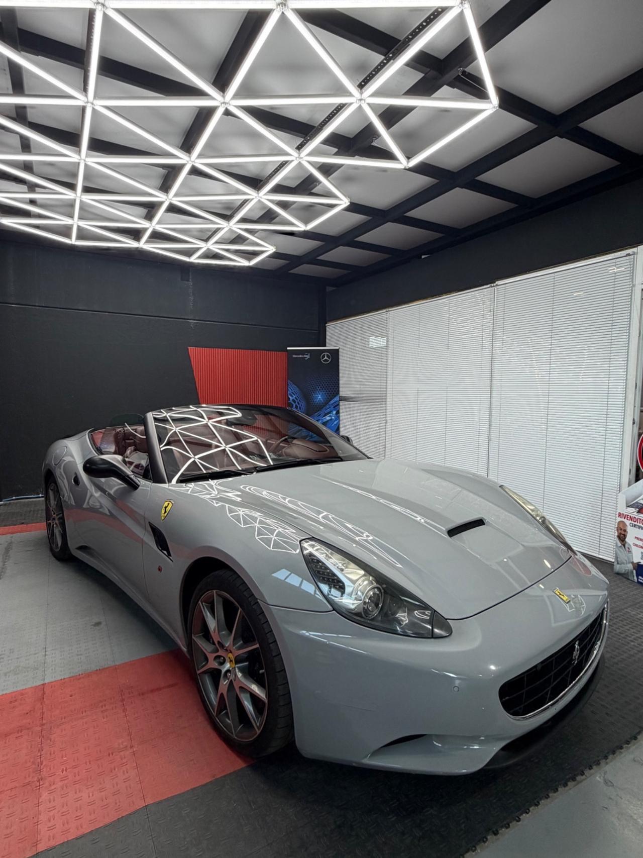 Ferrari California DCT *NO Permute*