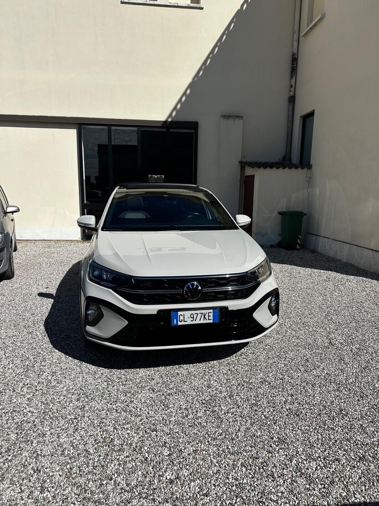 Volkswagen Taigo 1.0 TSI 110 CV DSG R-Line