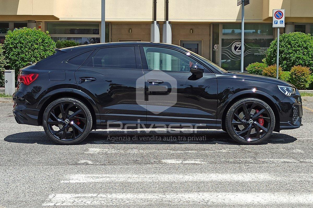 AUDI RS Q3 SPB quattro S tronic