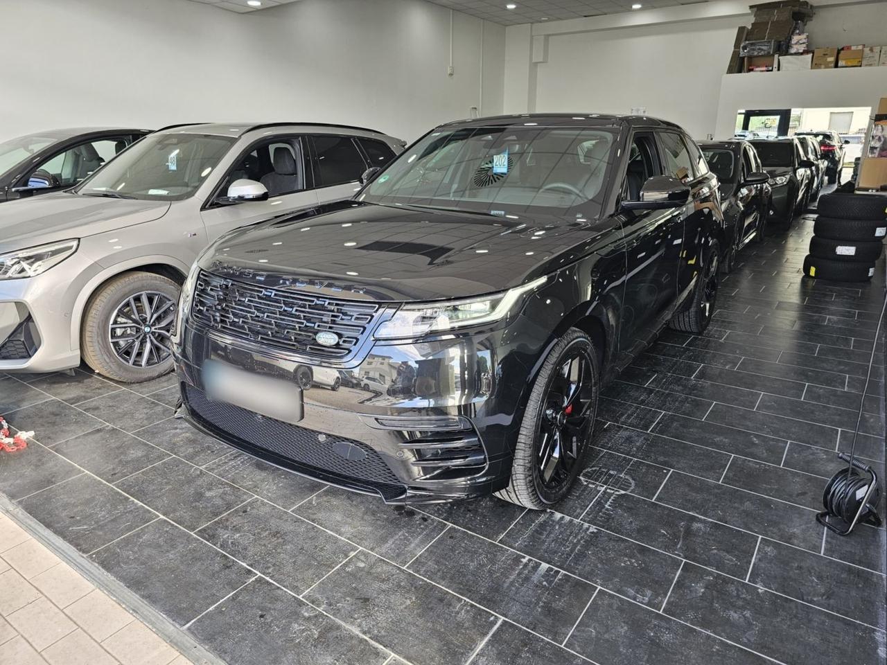 Land Rover Range Rover Velar Dynamic SE Tetto C.21 Navi ACC BlackPack