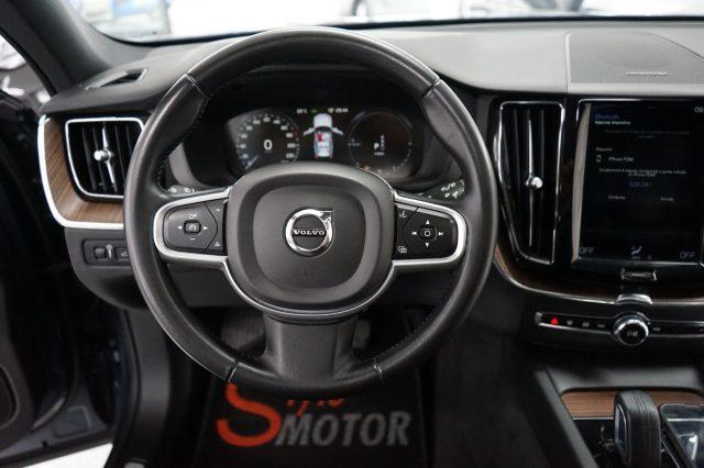 VOLVO XC60 T6 Recharge Plug-in Hybrid AWD Inscription Express