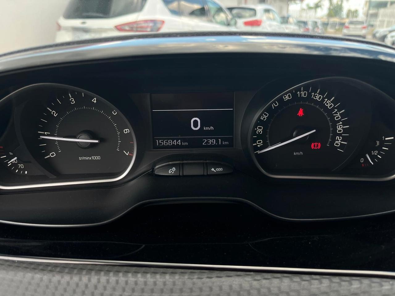 Peugeot 208 1.2 benz. Allure NEOPATENTATI COME NUOVA