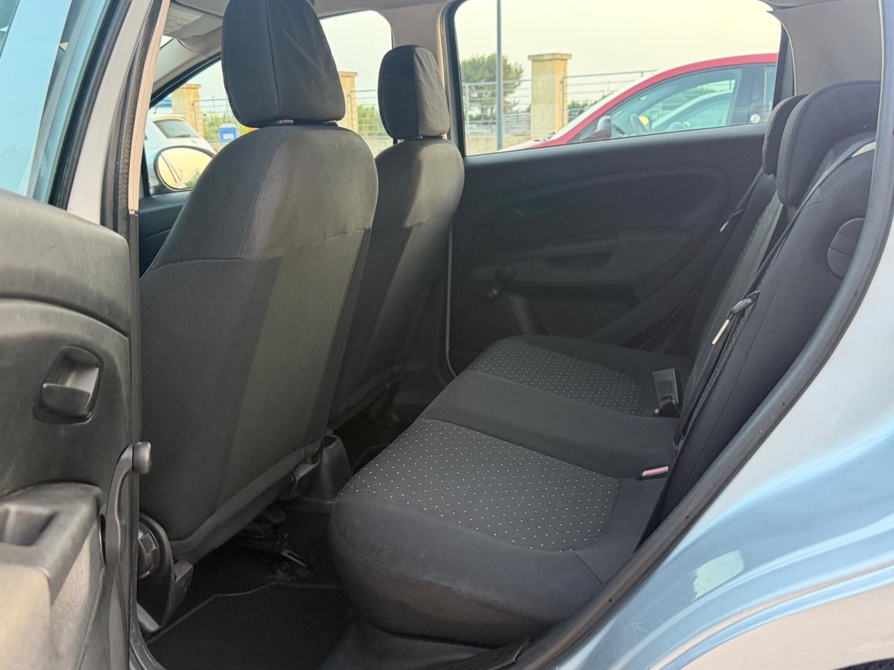 Fiat Grande Punto 1.3 MJT 75 CV 5 porte Dynamic