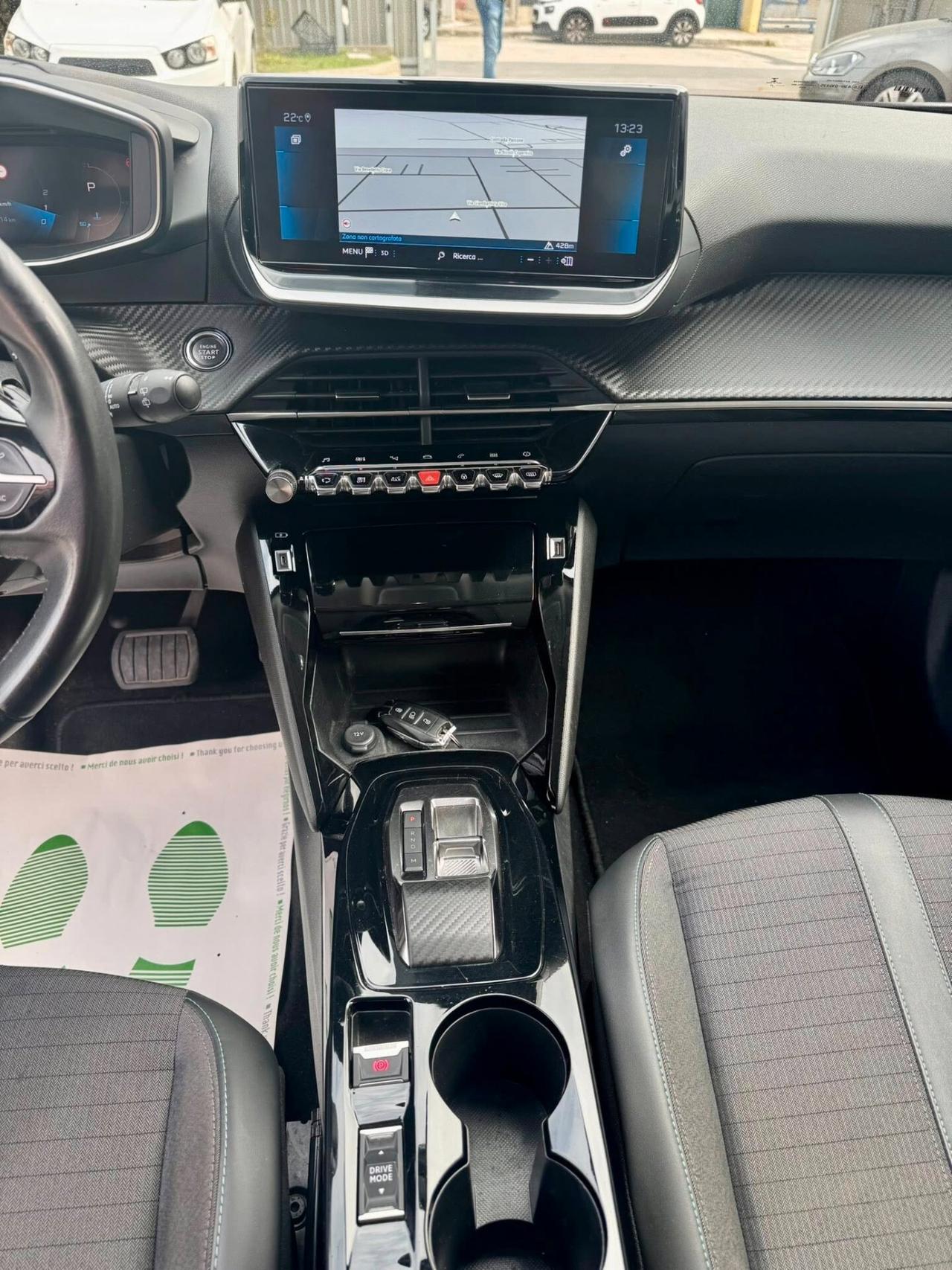 Peugeot 2008 BlueHDi 130 S&S EAT8 Allure Pack